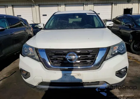 2017 Nissan Pathfinder S z USA, uszkodzony, nr VIN 5N1DR2MN3HC695900